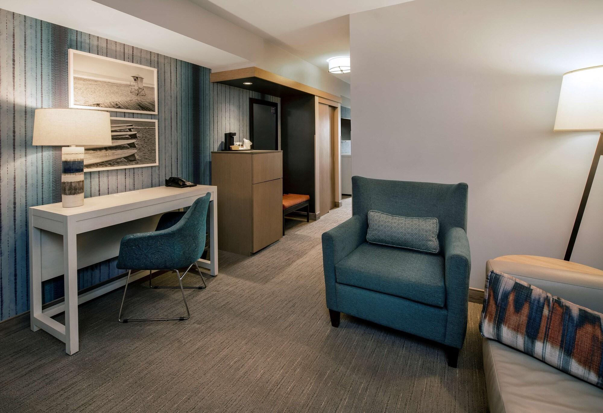 Suncoast Hotel Anaheim, Tapestry Collection By Hilton Экстерьер фото