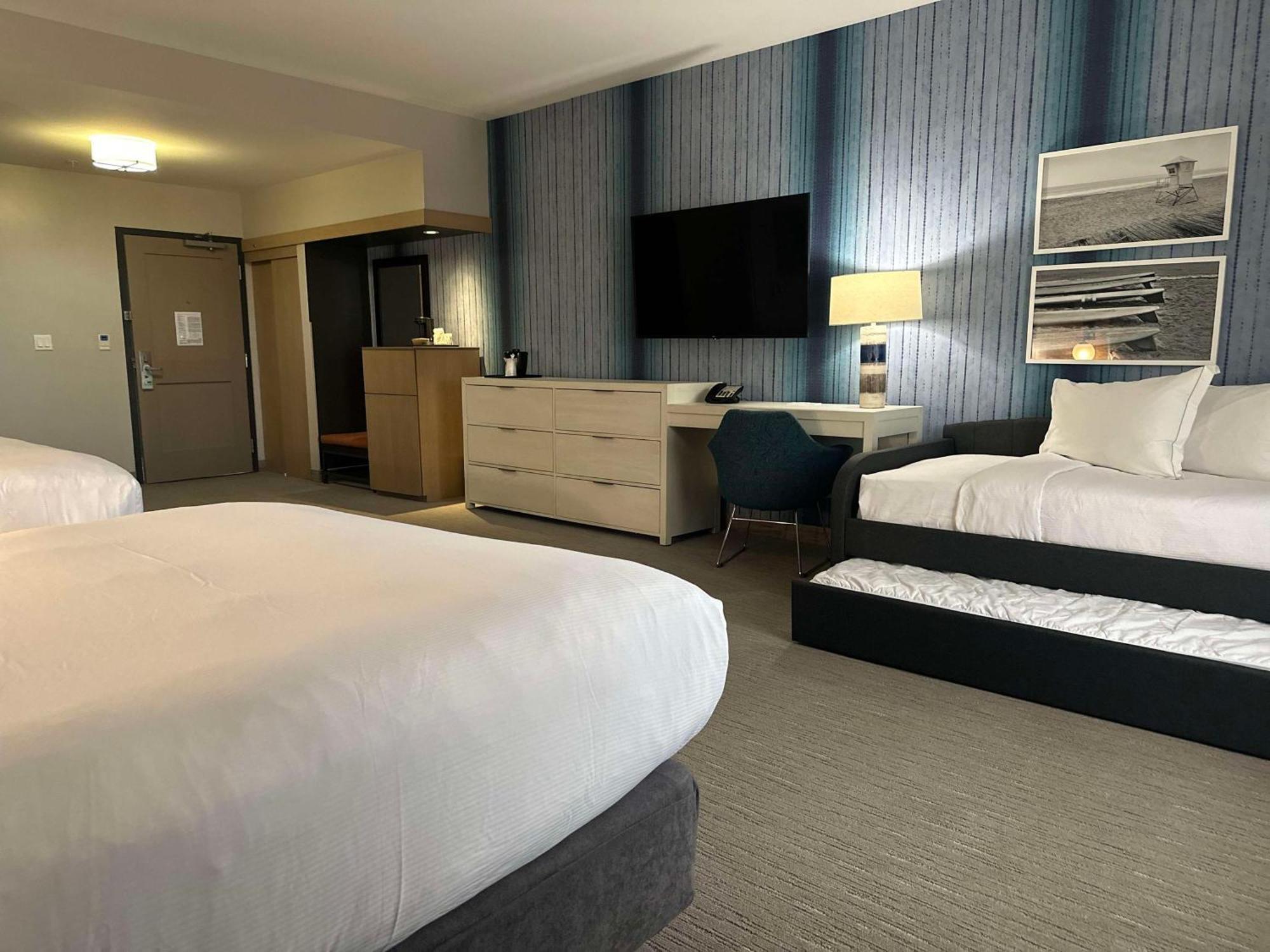 Suncoast Hotel Anaheim, Tapestry Collection By Hilton Экстерьер фото